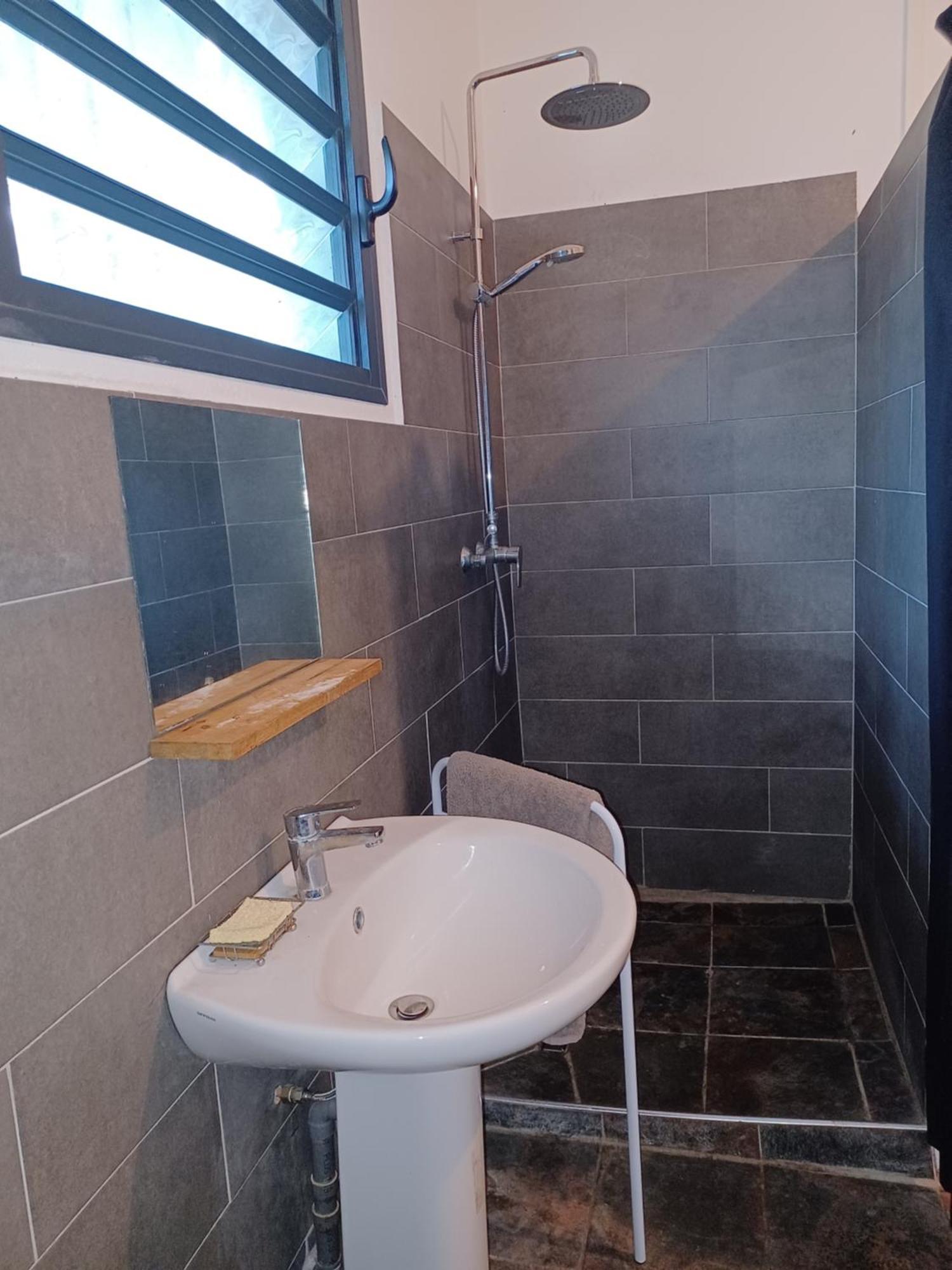 Le Tulear - Aux 4 Coins Du Monde Hotel Saint Pierre Cameră foto